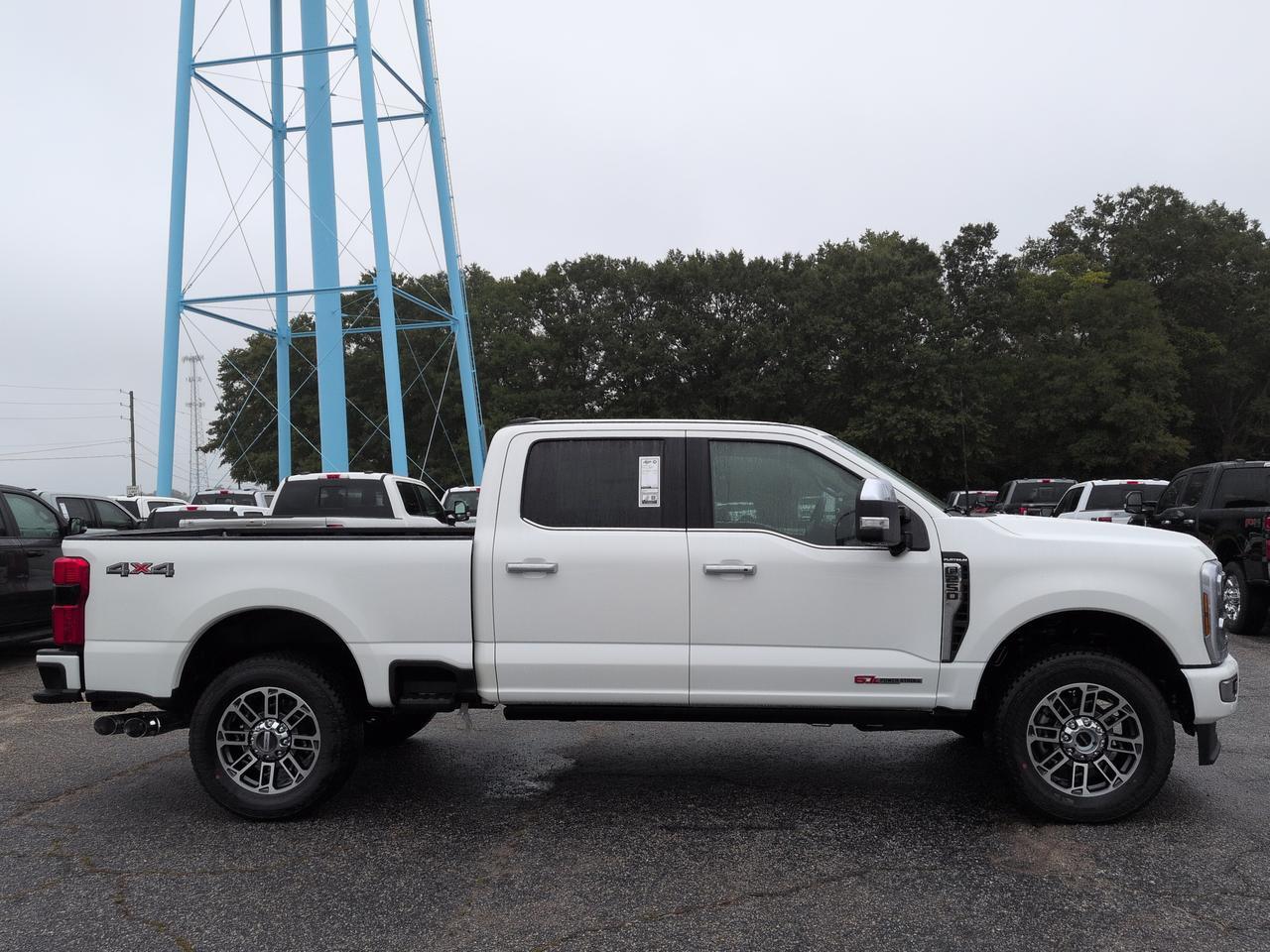 2027 Ford Super Duty F-250 SRW Platinum Appleton WI