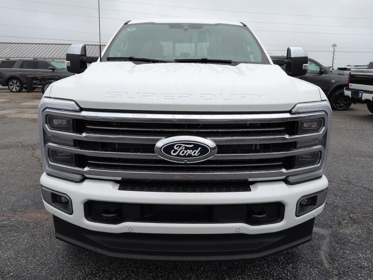 2027 Ford Super Duty F-250 SRW Platinum Appleton WI
