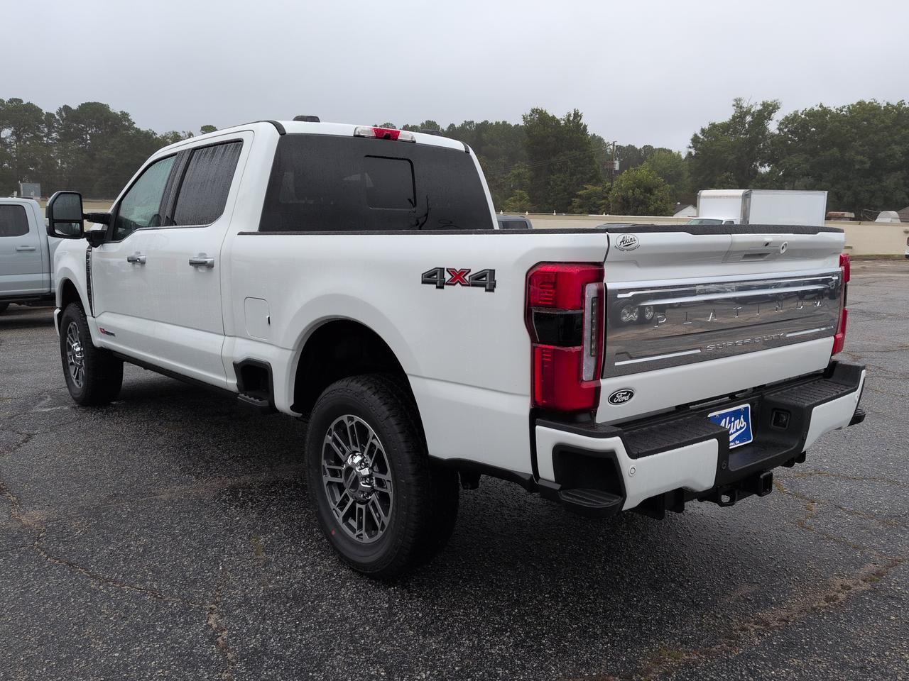 2027 Ford Super Duty F-250 SRW Platinum Appleton WI