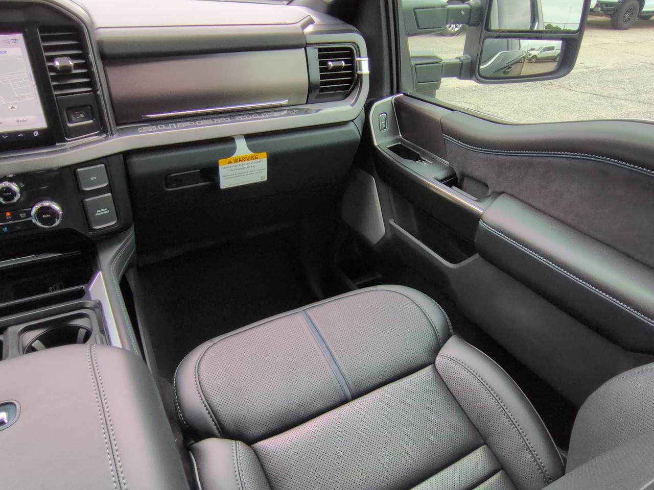 2027 Ford Super Duty F-250 SRW Platinum Appleton WI