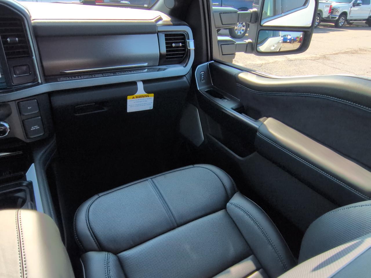 2027 Ford Super Duty F-250 SRW Platinum Appleton WI