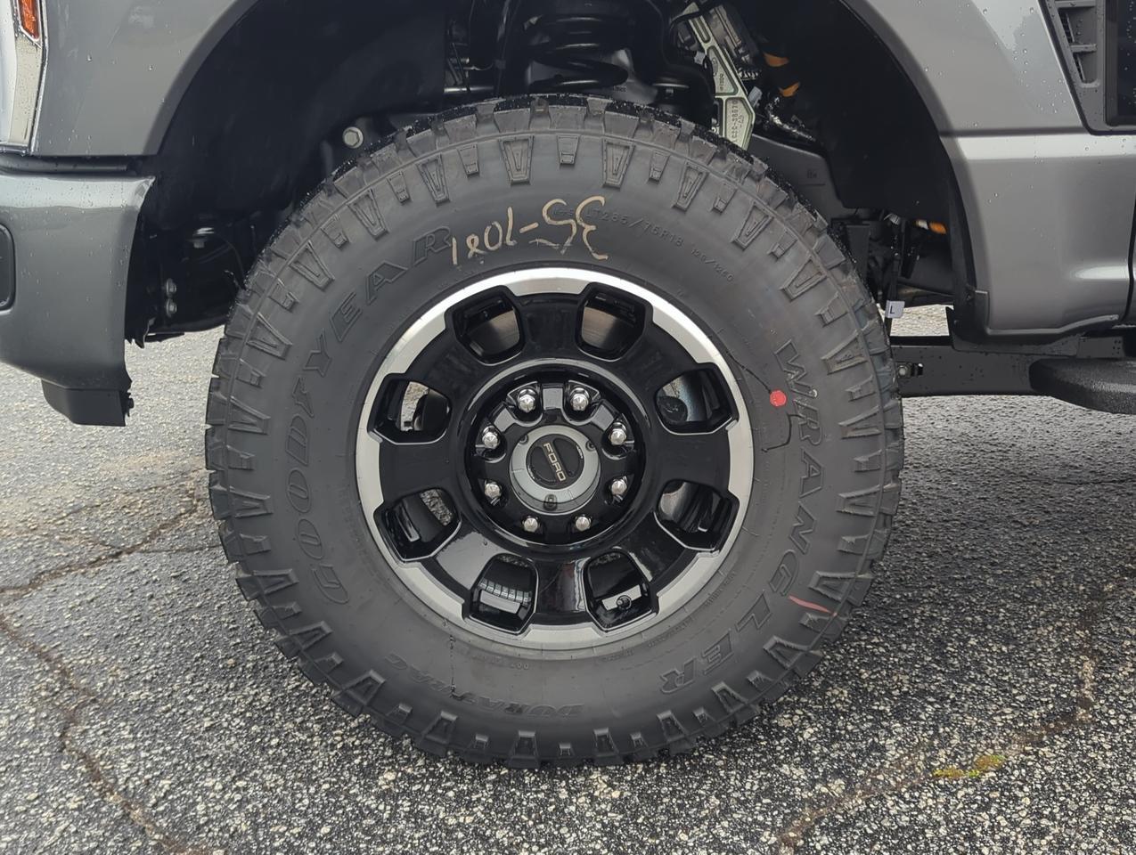 2027 Ford Super Duty F-250 SRW Platinum Appleton WI
