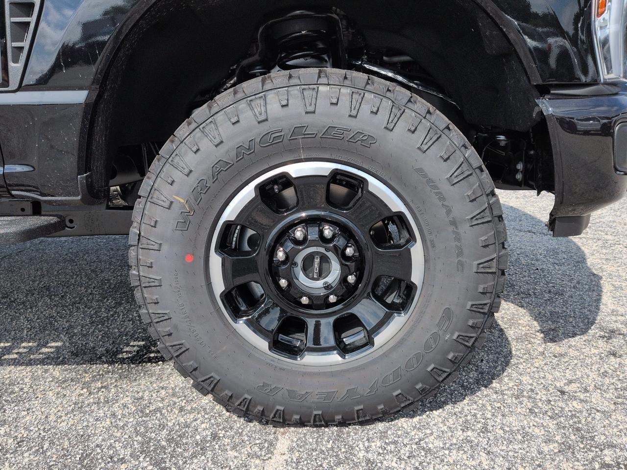 2027 Ford Super Duty F-250 SRW Platinum Appleton WI