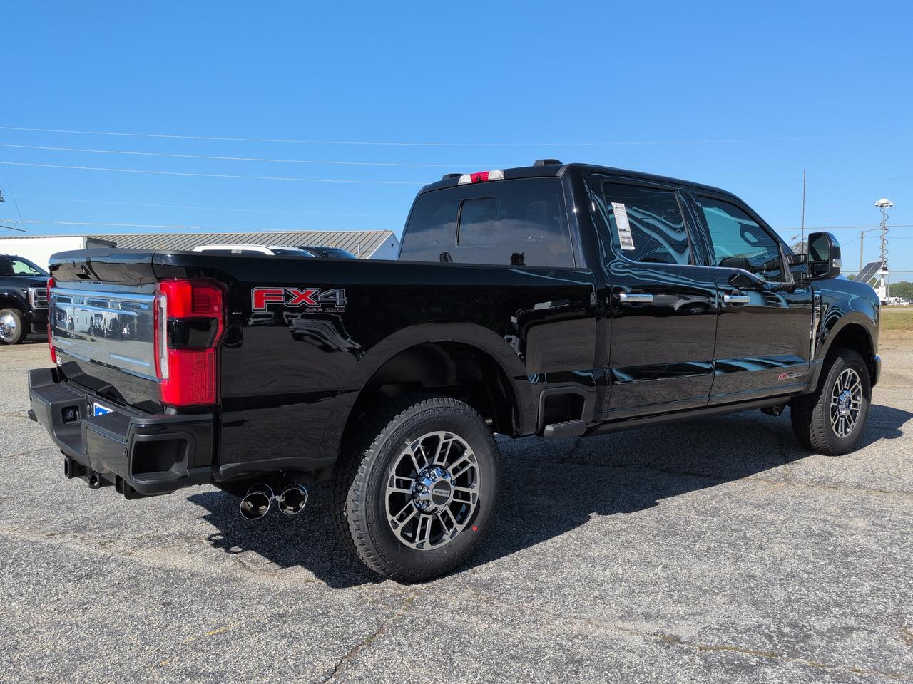 2027 Ford Super Duty F-250 SRW Platinum Appleton WI