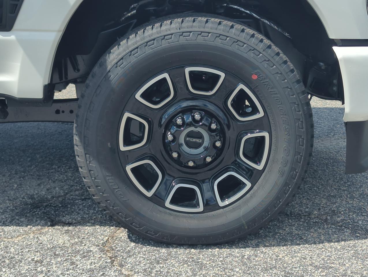 2027 Ford Super Duty F-250 SRW Platinum Appleton WI