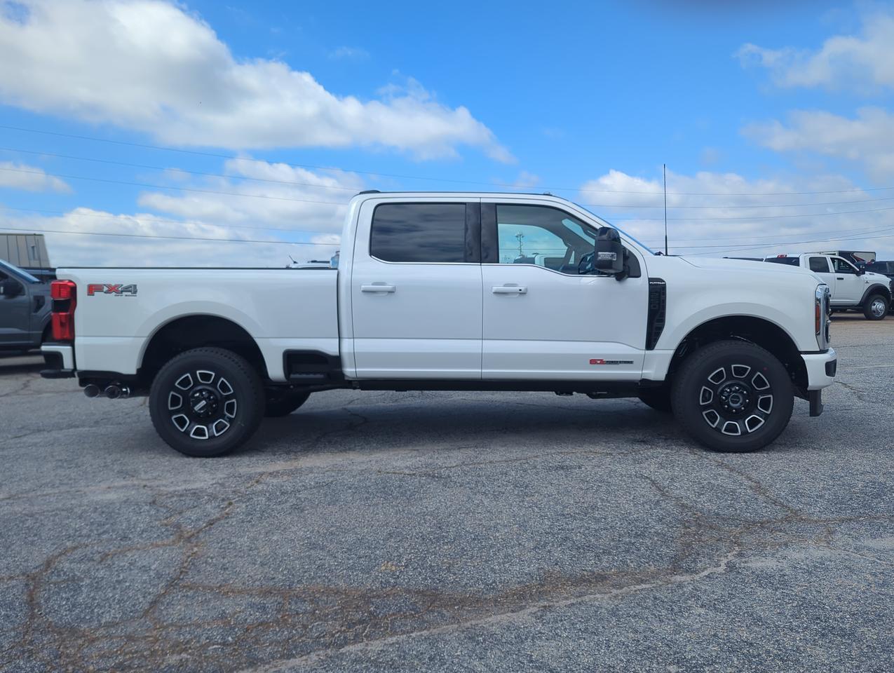 2027 Ford Super Duty F-250 SRW Platinum Appleton WI