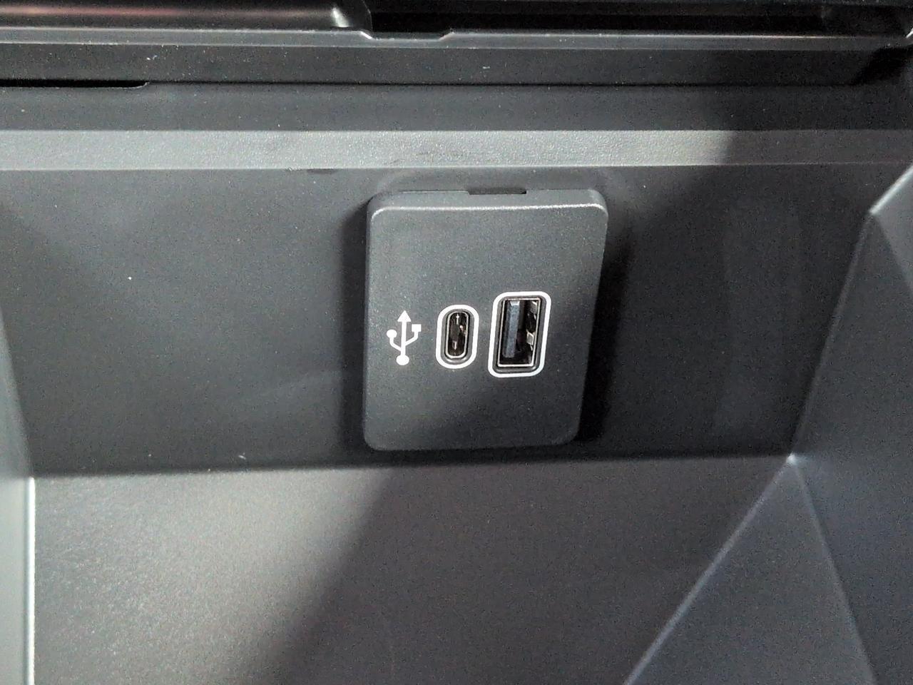 2027 Ford Super Duty F-250 SRW Platinum Winder GA
