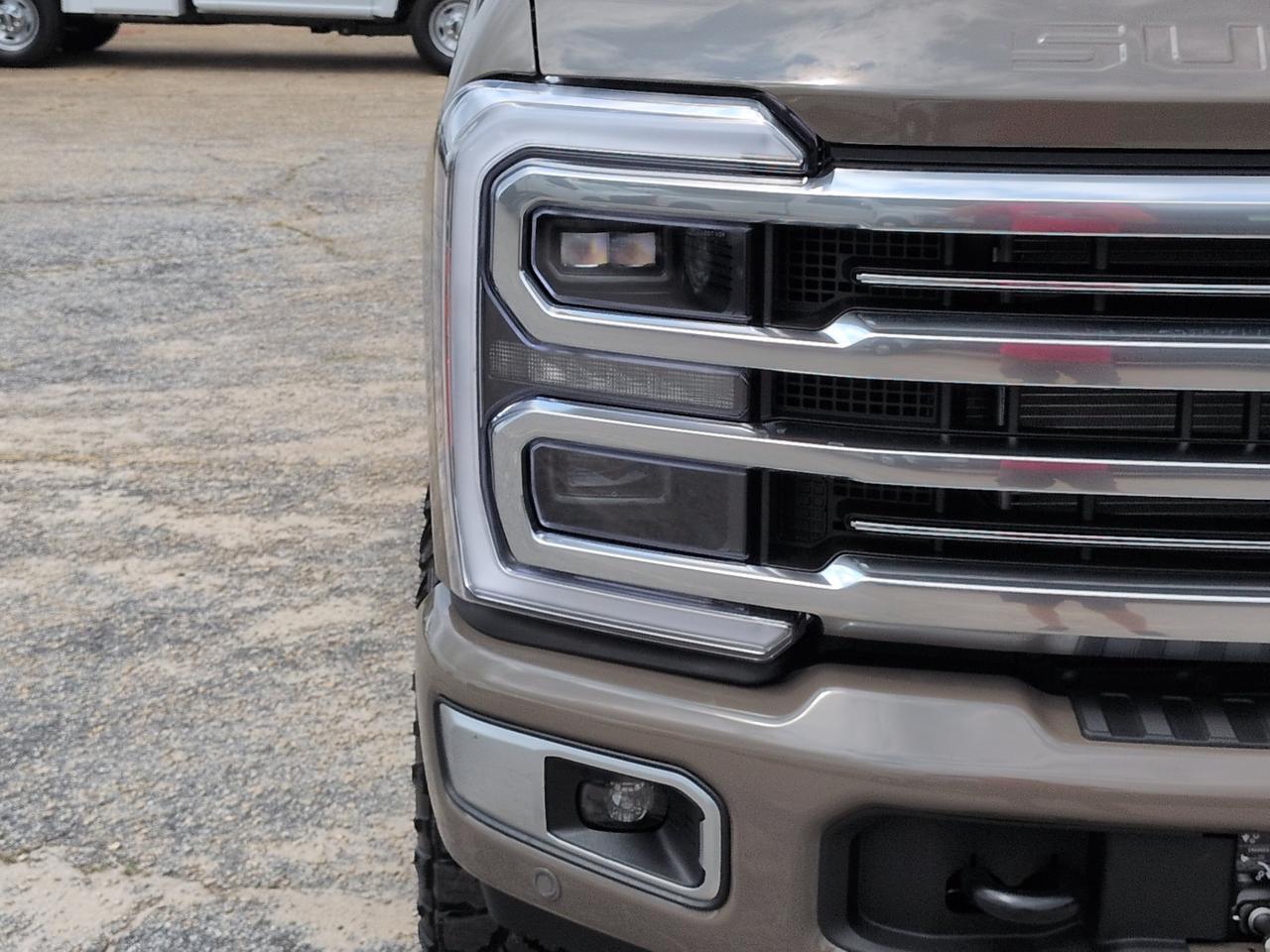 2027 Ford Super Duty F-250 SRW Platinum Winder GA