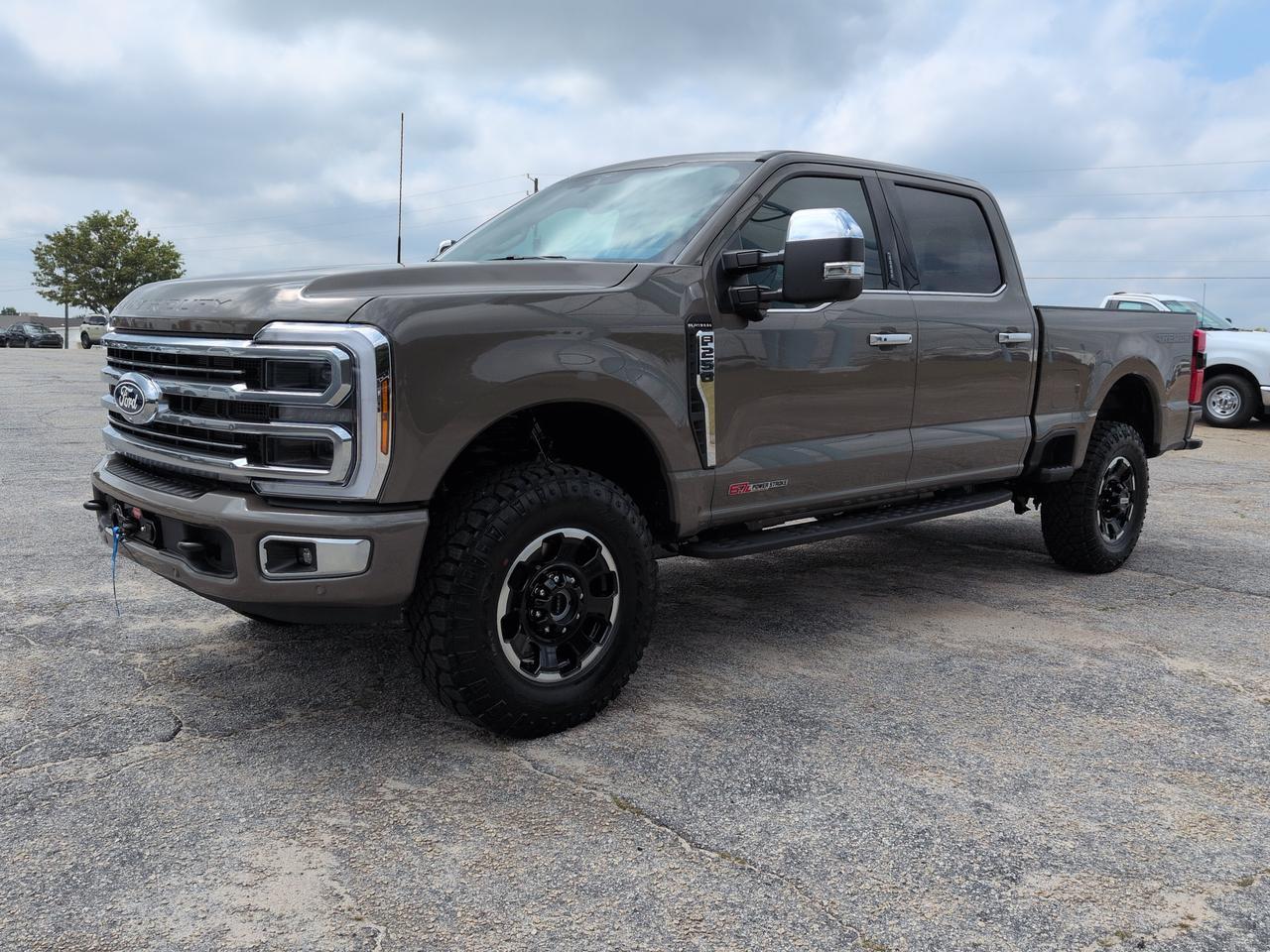 2027 Ford Super Duty F-250 SRW Platinum Winder GA