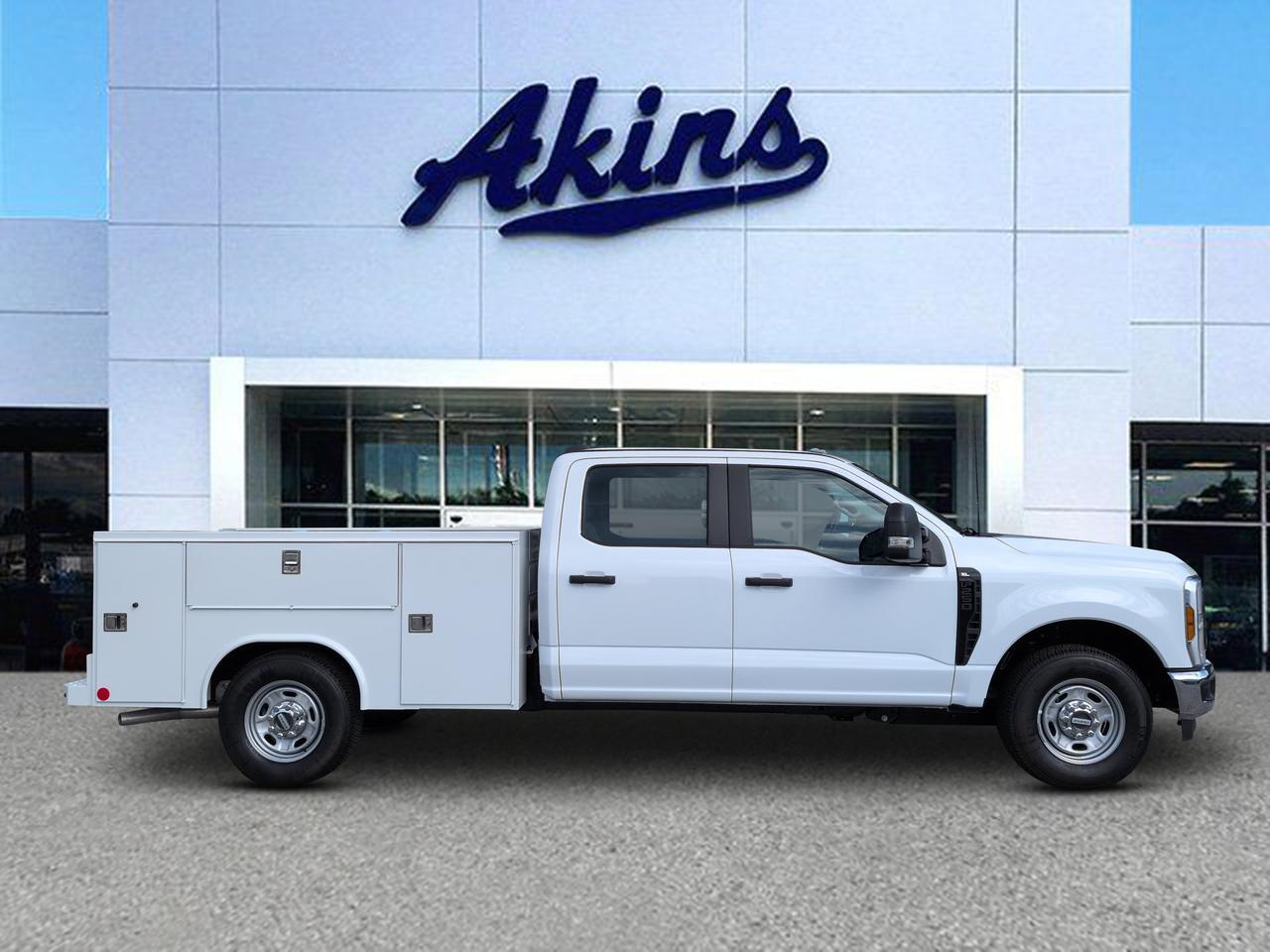 2027 Ford Super Duty F-250 SRW XL Appleton WI