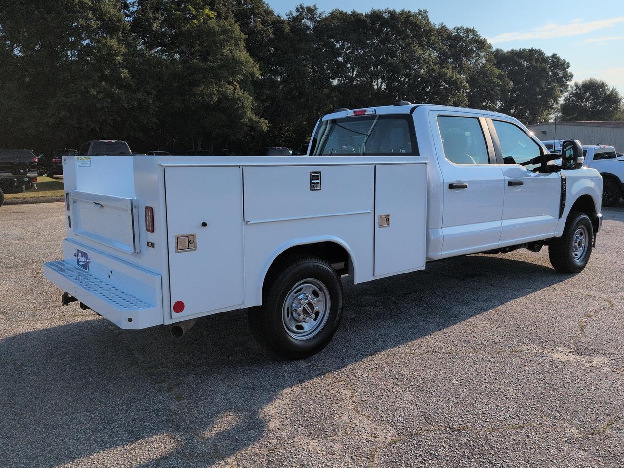 2027 Ford Super Duty F-250 SRW XL Appleton WI