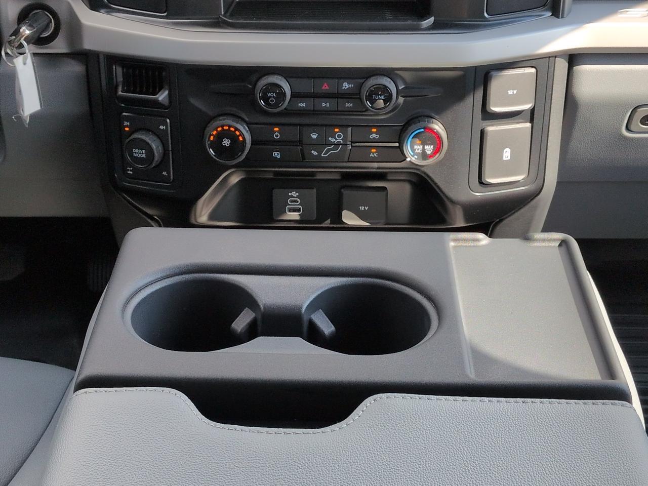 2027 Ford Super Duty F-250 SRW XL Appleton WI