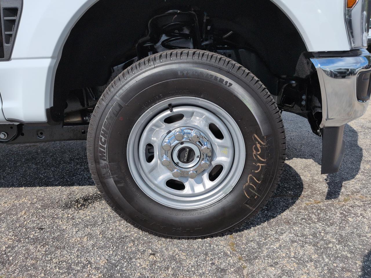2027 Ford Super Duty F-250 SRW XL Appleton WI