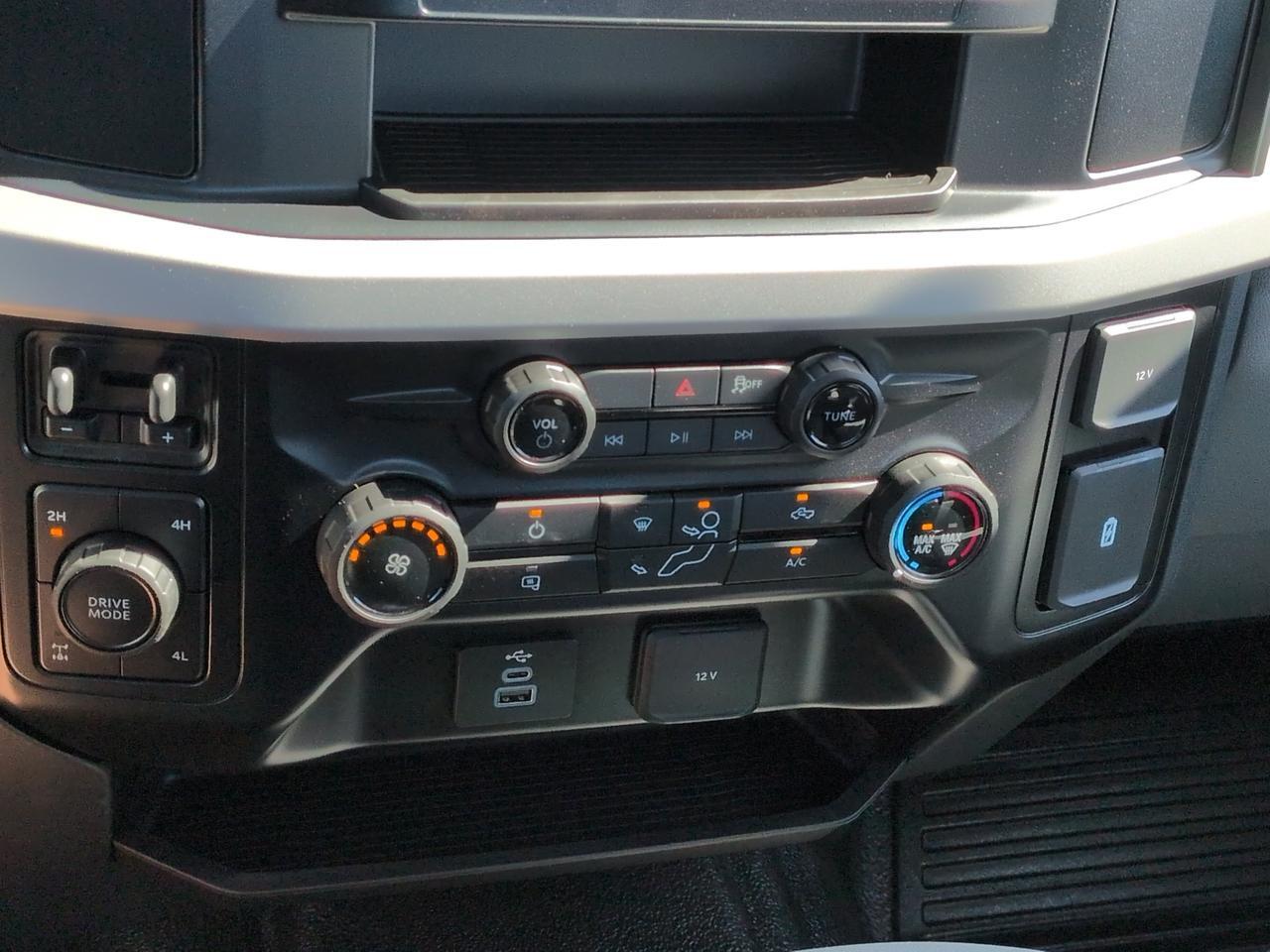 2027 Ford Super Duty F-250 SRW XL Appleton WI