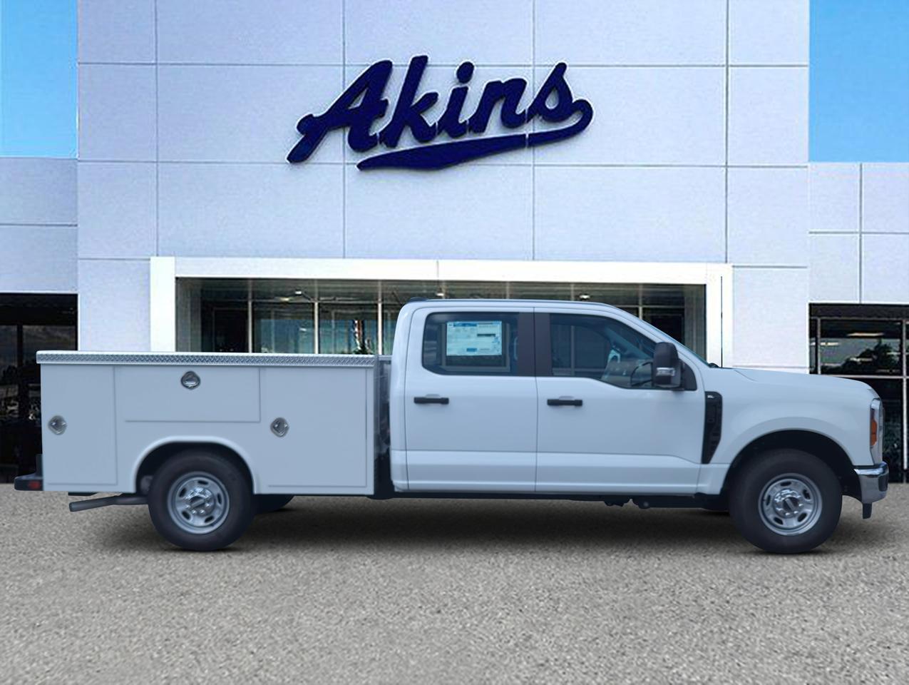 2027 Ford Super Duty F-250 SRW XL