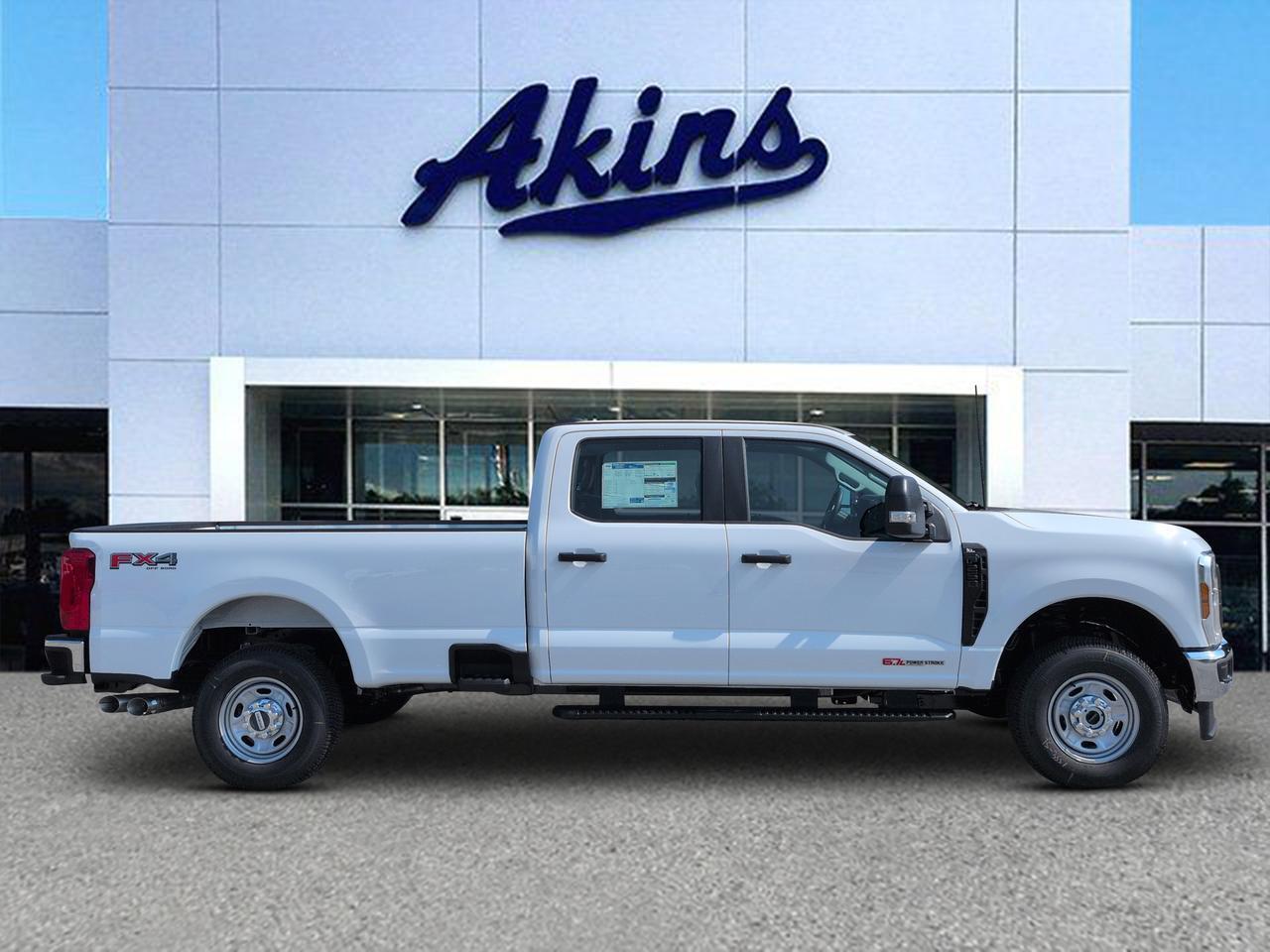 2027 Ford Super Duty F-250 SRW XL