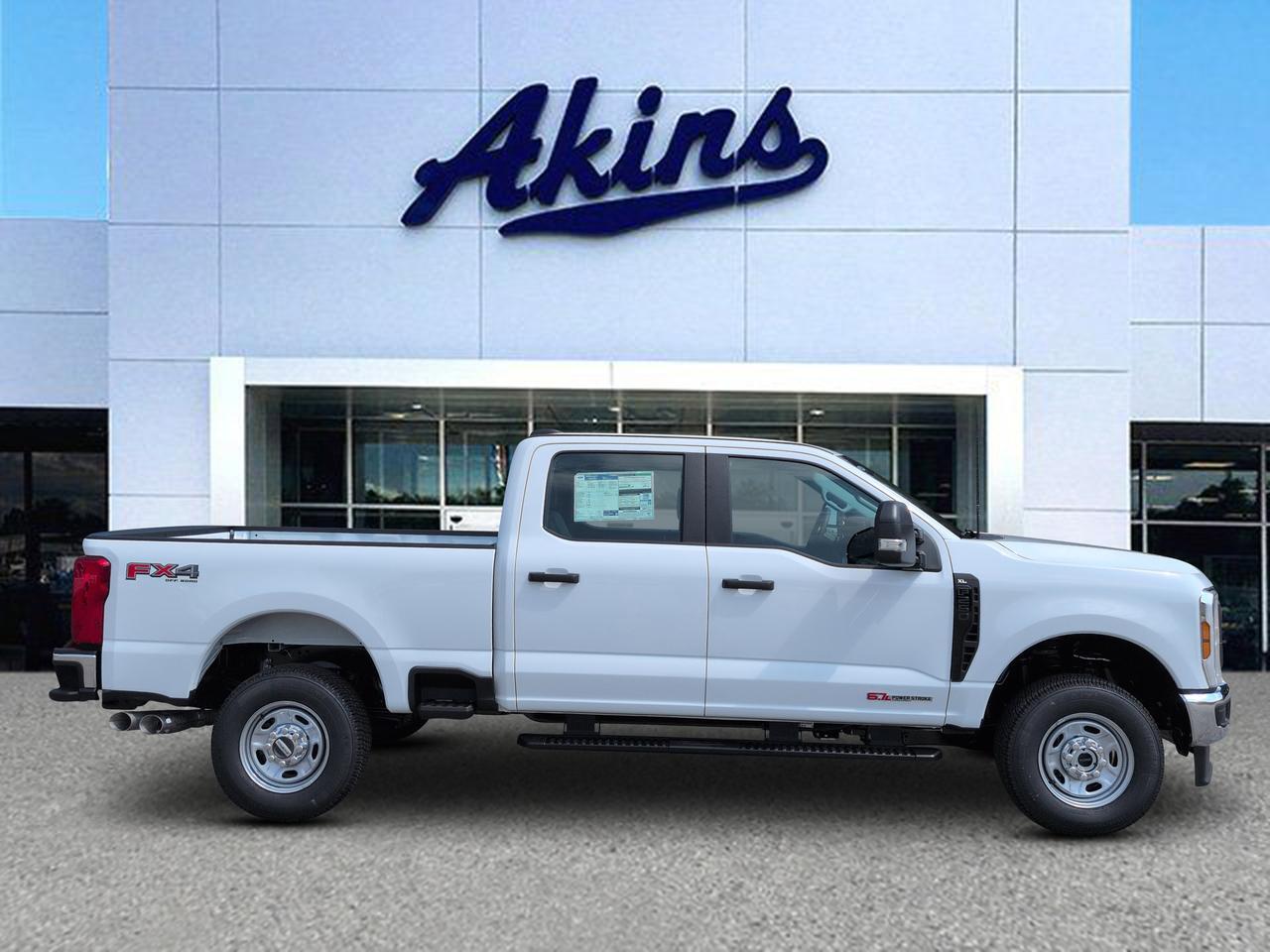 2027 Ford Super Duty F-250 SRW XL