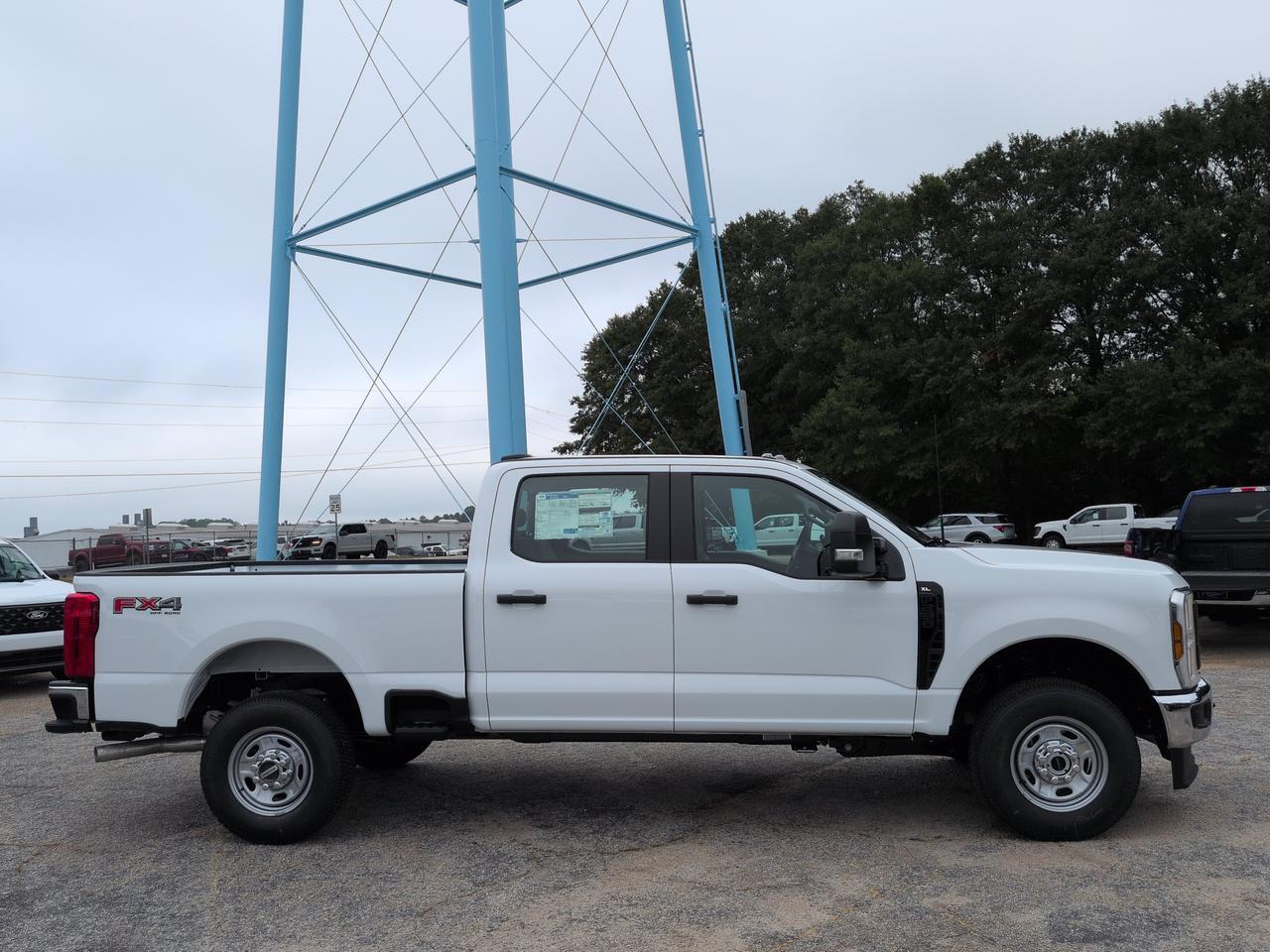 2027 Ford Super Duty F-250 SRW XL