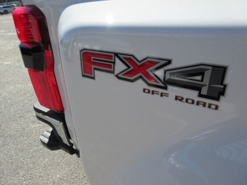 2027 Ford Super Duty F-350 DRW LARIAT St. George SC