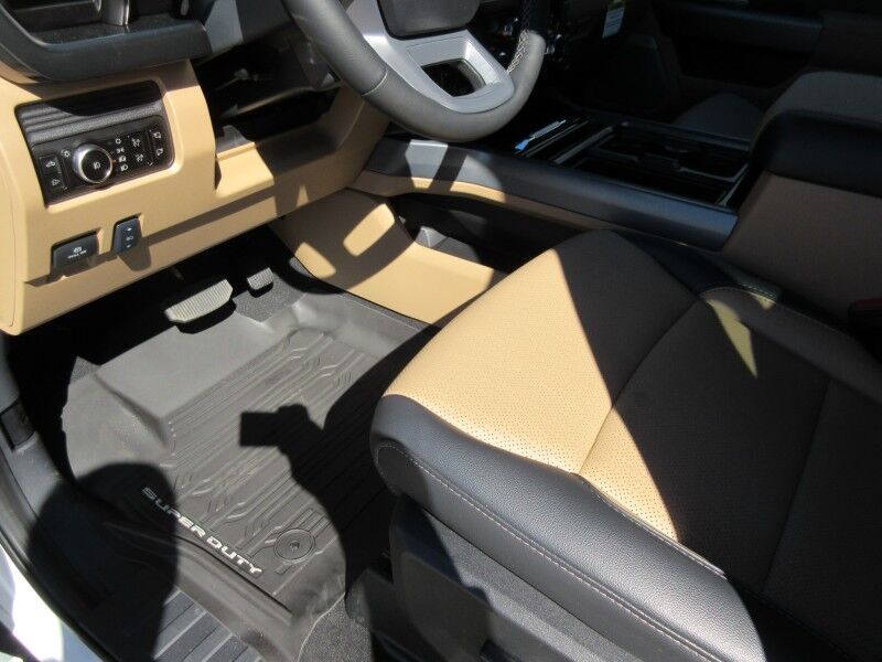 2027 Ford Super Duty F-350 DRW LARIAT St. George SC