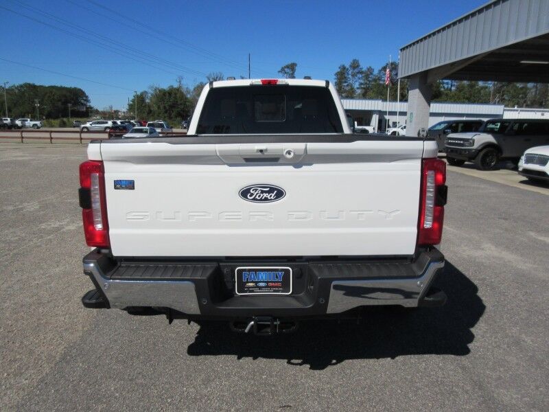2027 Ford Super Duty F-350 DRW LARIAT St. George SC