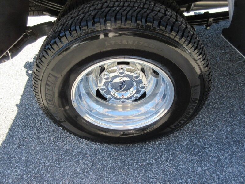 2027 Ford Super Duty F-350 DRW LARIAT St. George SC