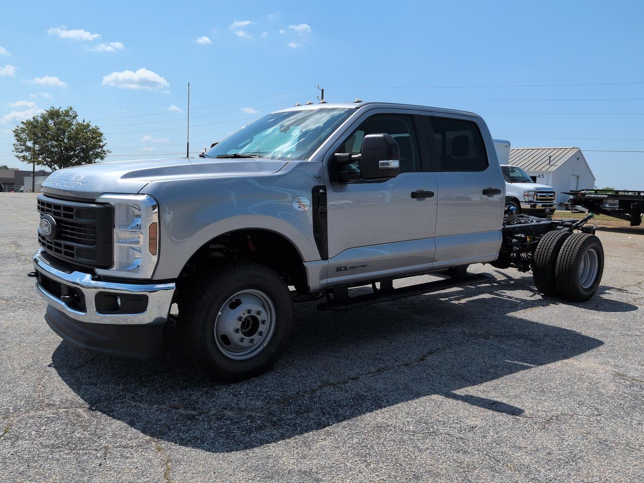 2027 Ford Super Duty F-350 DRW XL Winder GA
