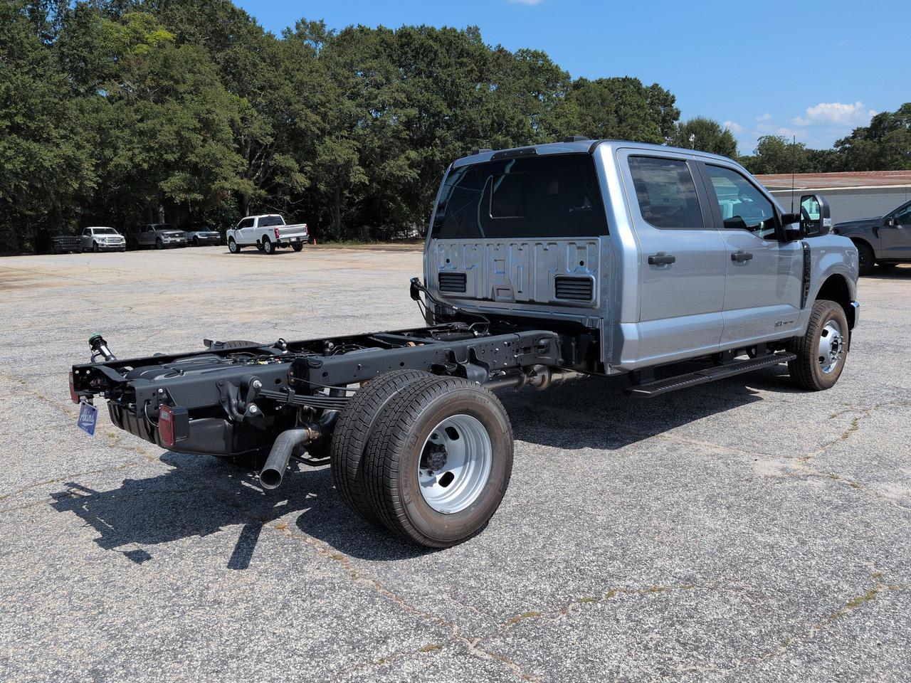 2027 Ford Super Duty F-350 DRW XL Winder GA