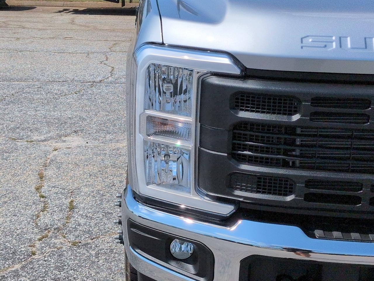2027 Ford Super Duty F-350 DRW XL Winder GA