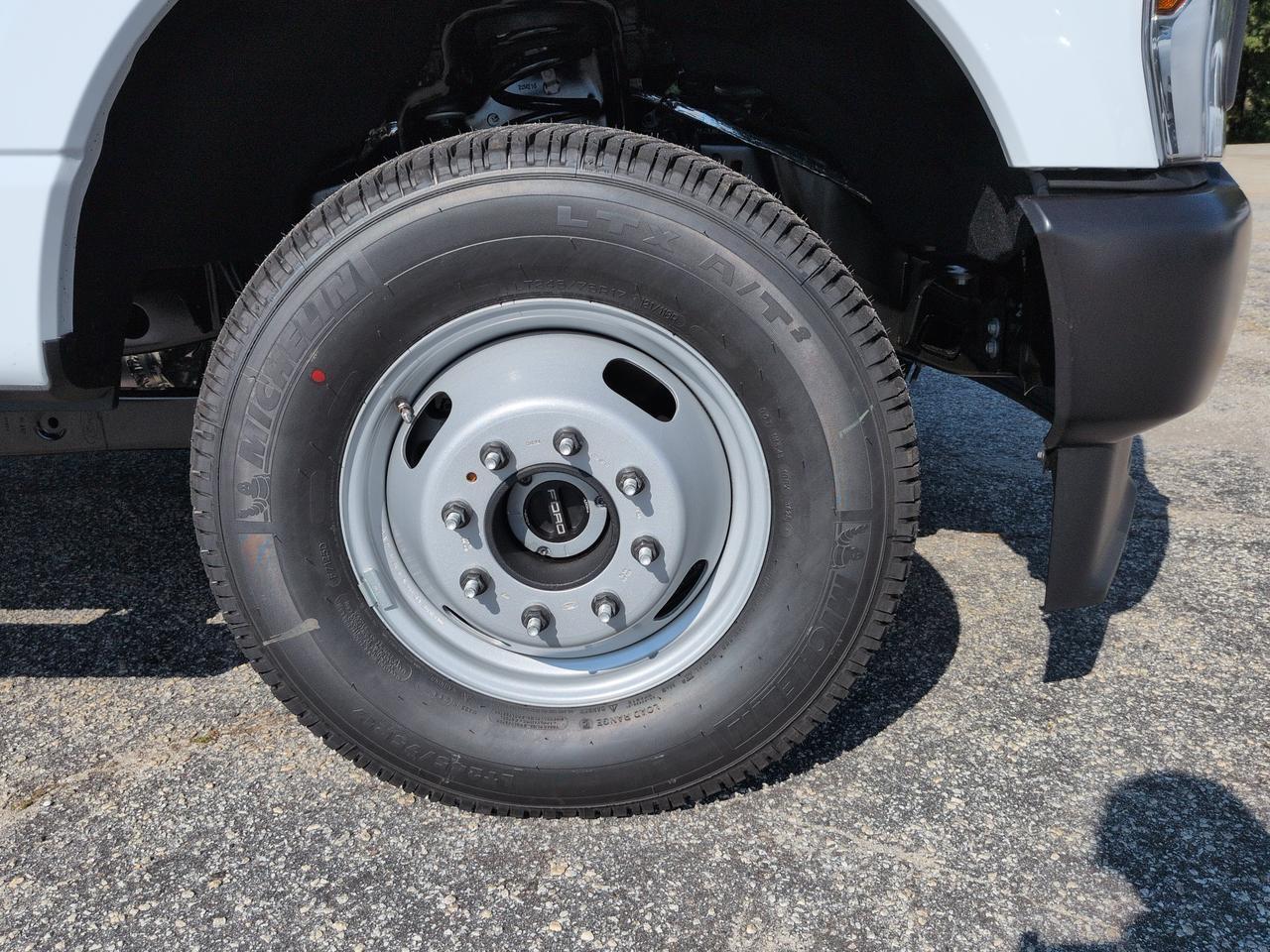 2027 Ford Super Duty F-350 DRW XL Winder GA