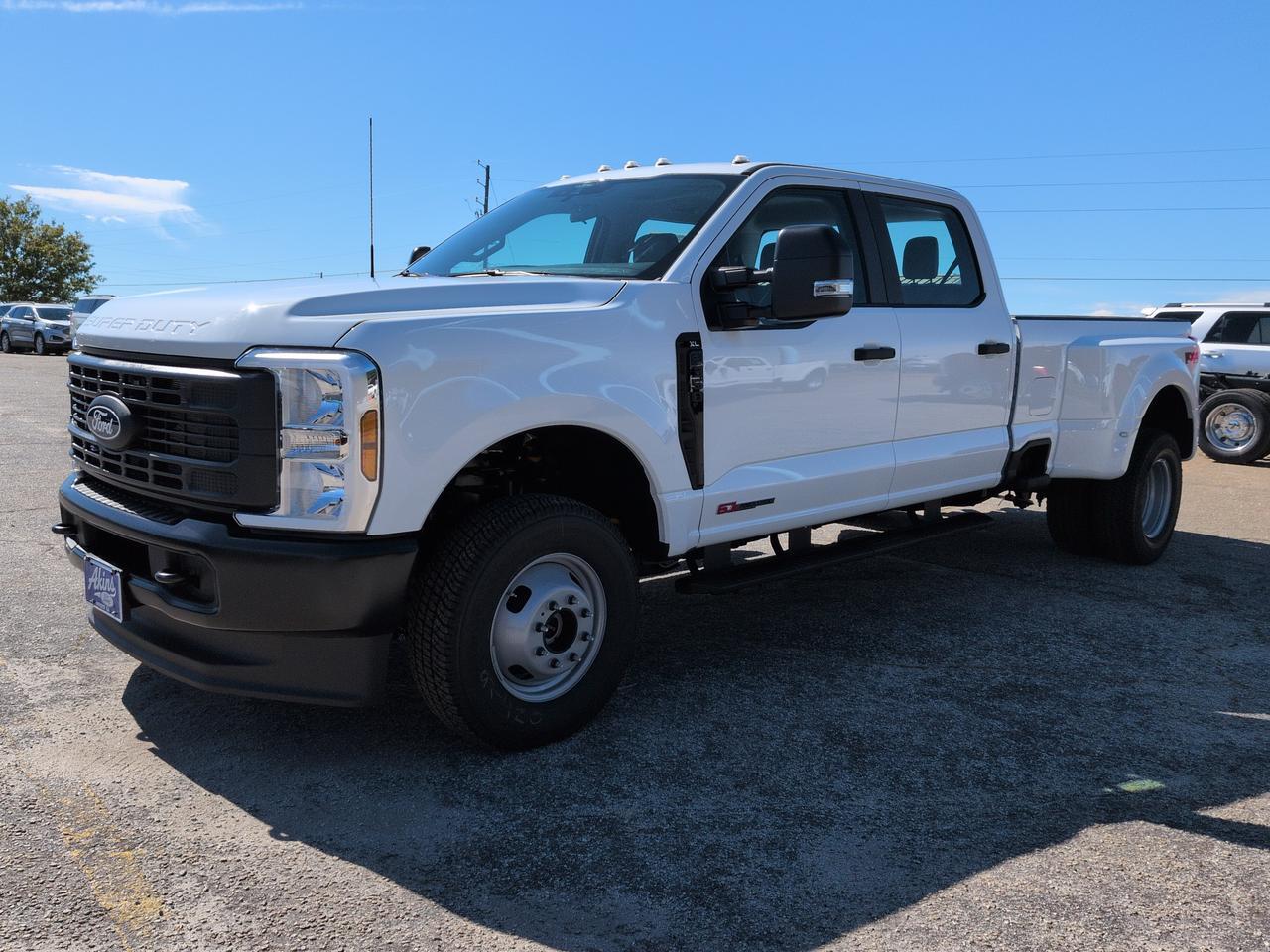 2027 Ford Super Duty F-350 DRW XL Winder GA