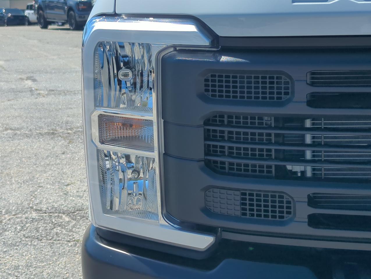 2027 Ford Super Duty F-350 DRW XL Winder GA