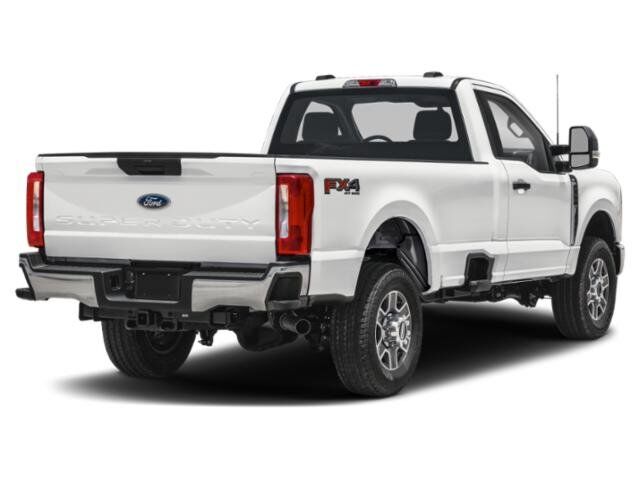 2027 Ford Super Duty F-350 DRW XLT Winder GA