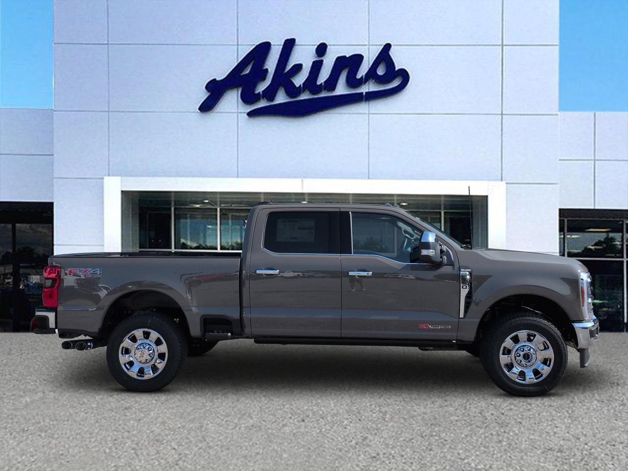 2027 Ford Super Duty F-350 SRW King Ranch