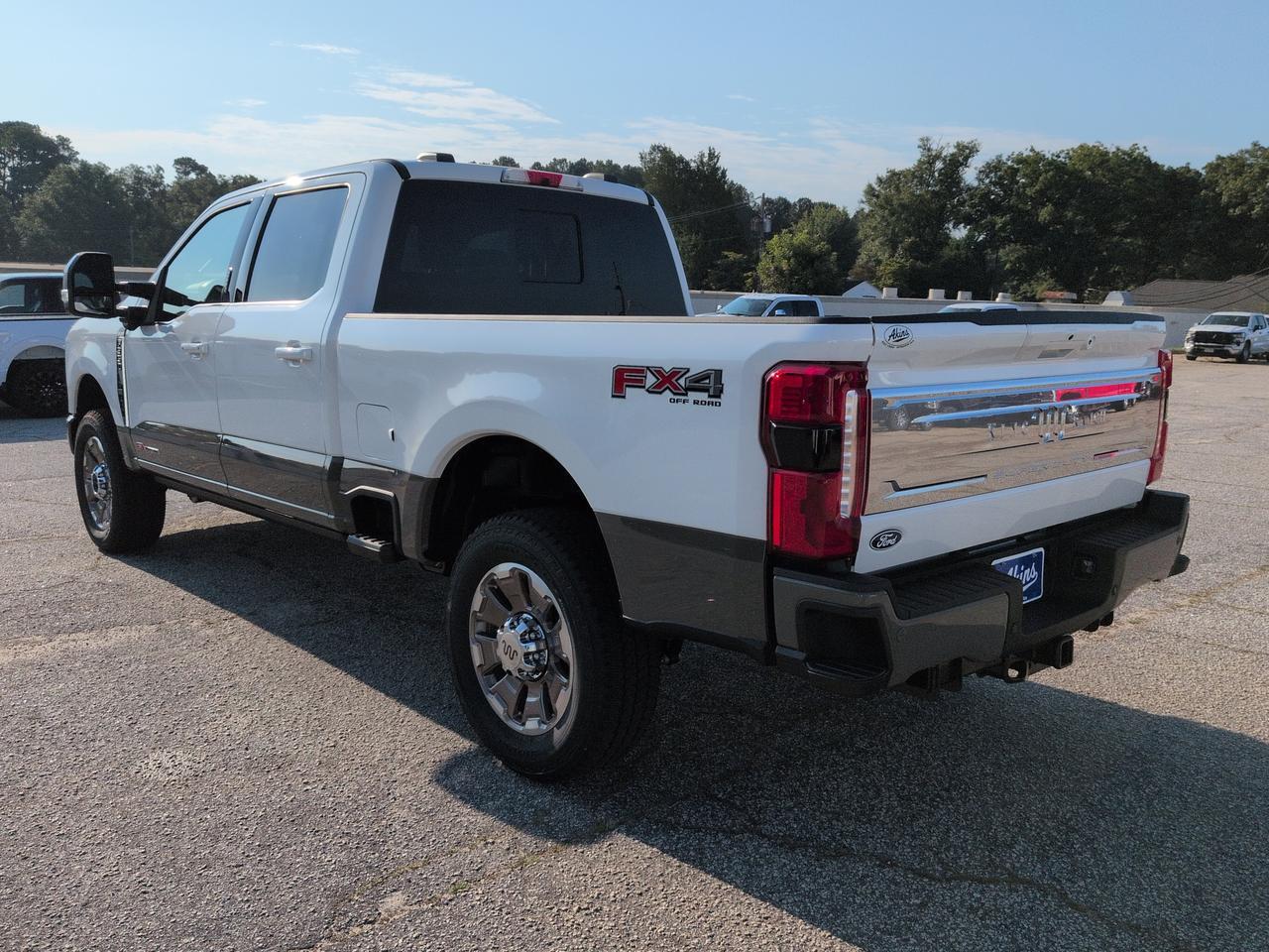 2027 Ford Super Duty F-350 SRW King Ranch Winder GA