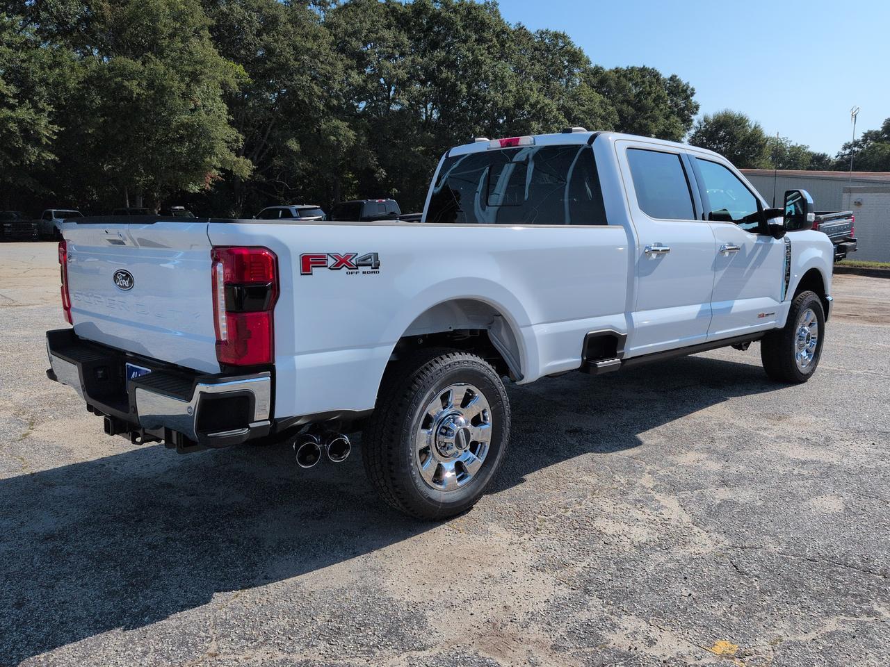 2027 Ford Super Duty F-350 SRW LARIAT Appleton WI