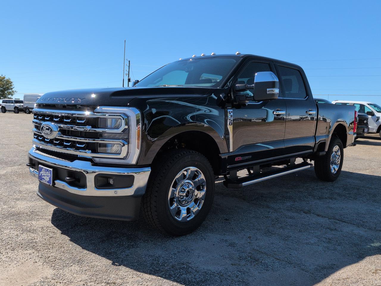 2027 Ford Super Duty F-350 SRW LARIAT Winder GA