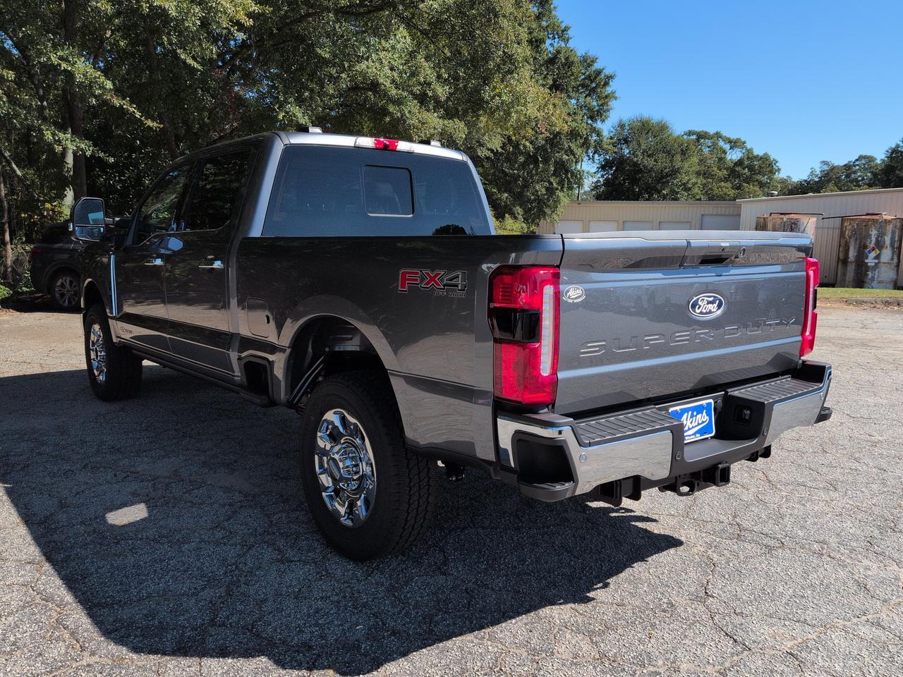 2027 Ford Super Duty F-350 SRW LARIAT Winder GA