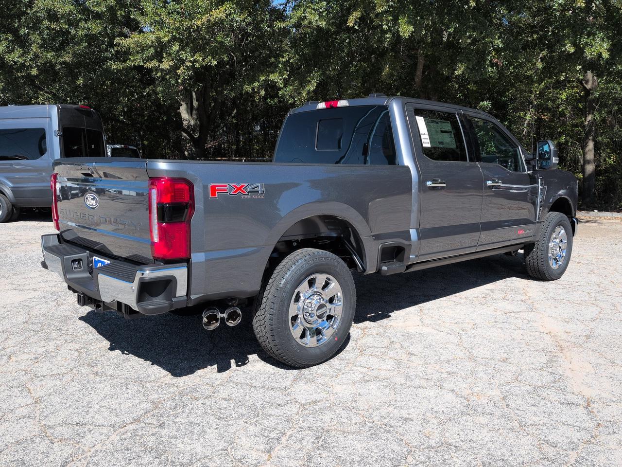 2027 Ford Super Duty F-350 SRW LARIAT Winder GA