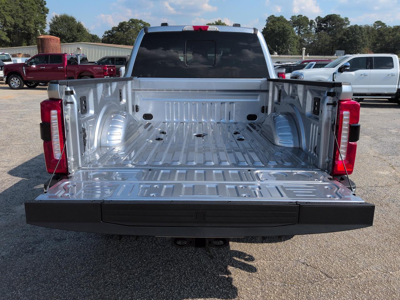 2027 Ford Super Duty F-350 SRW LARIAT Winder GA