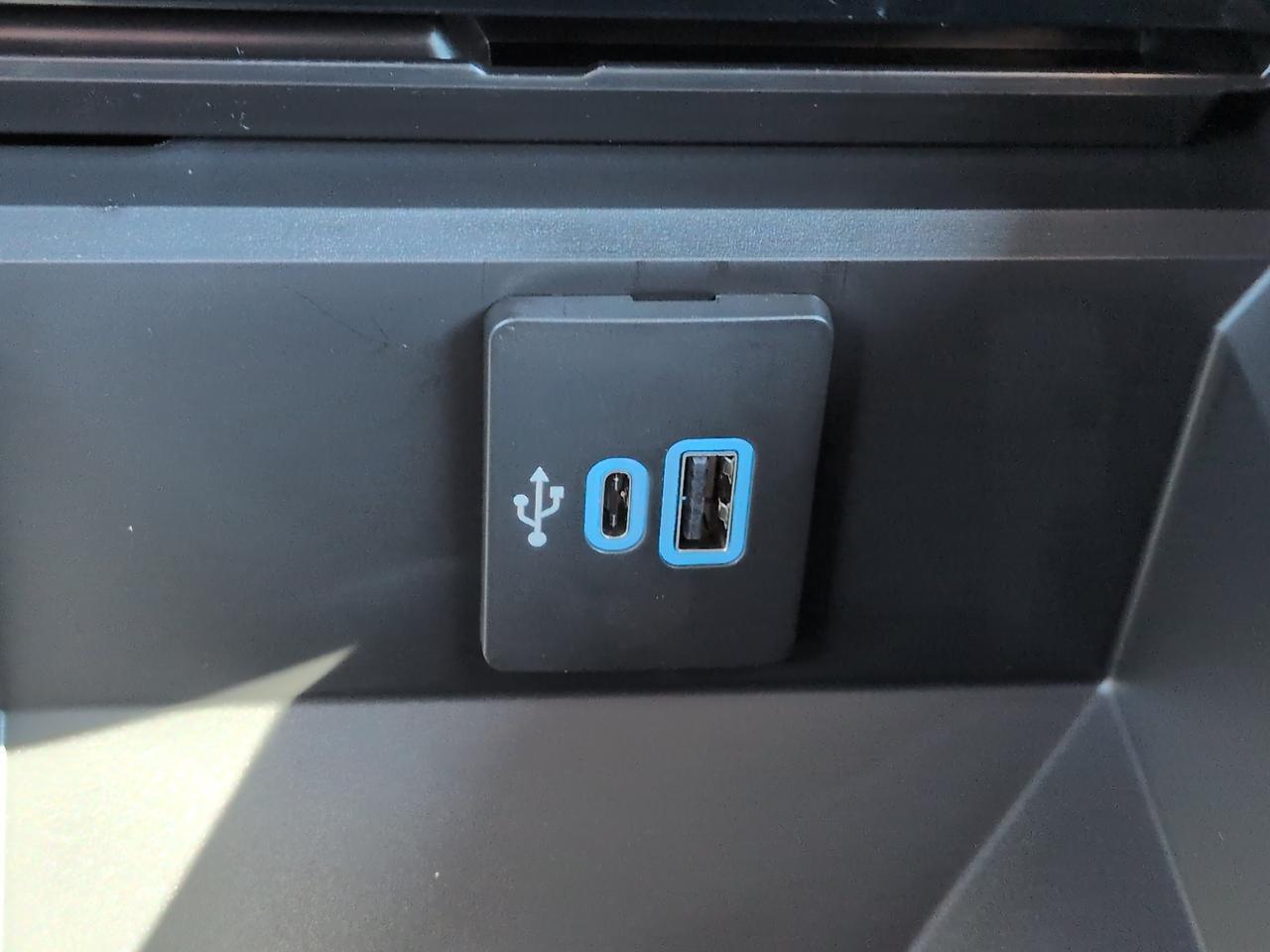 2027 Ford Super Duty F-350 SRW LARIAT Winder GA