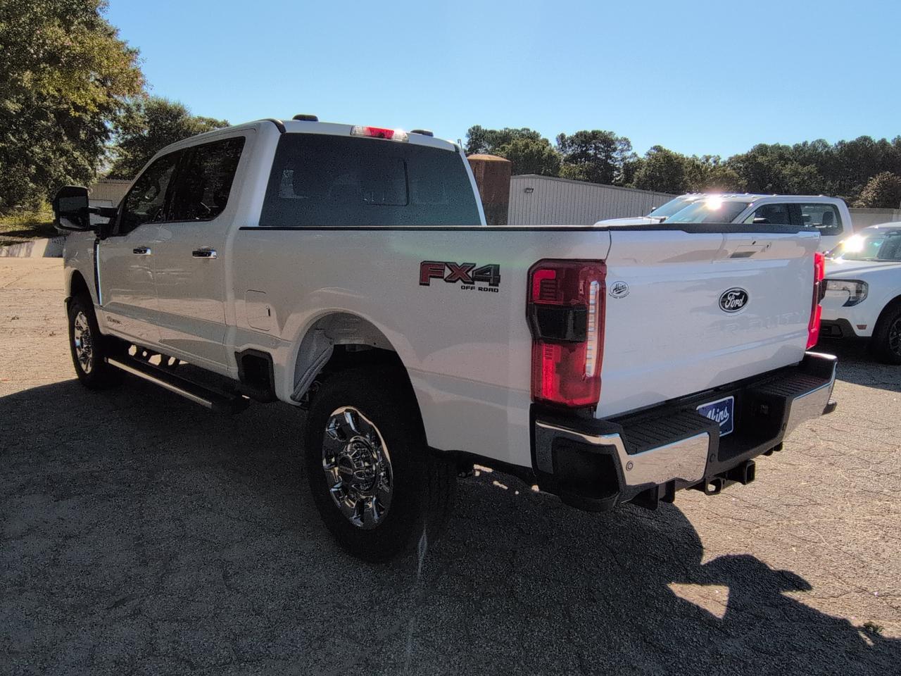 2027 Ford Super Duty F-350 SRW LARIAT Winder GA