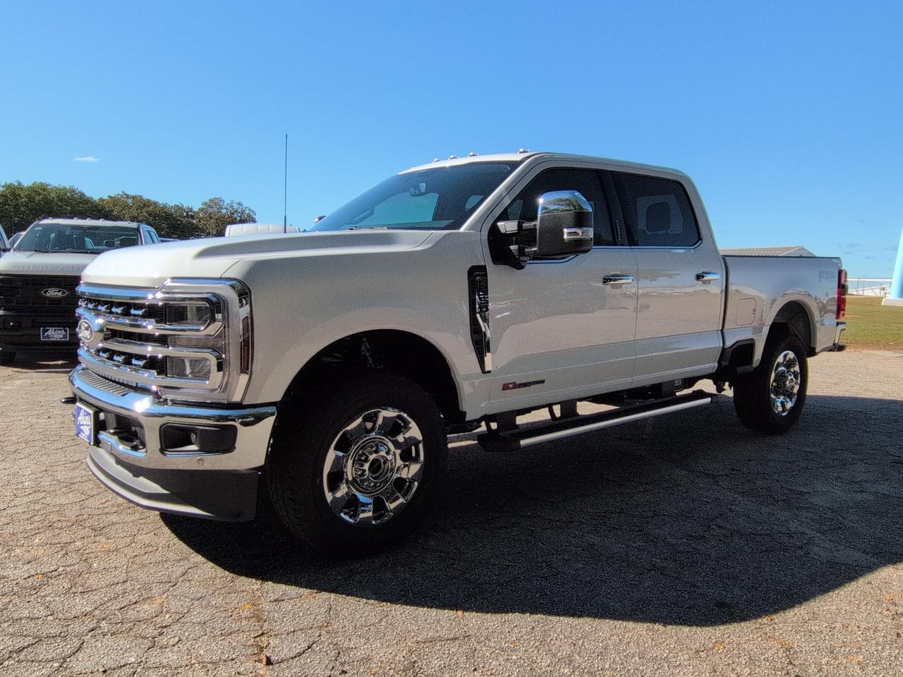 2027 Ford Super Duty F-350 SRW LARIAT Winder GA