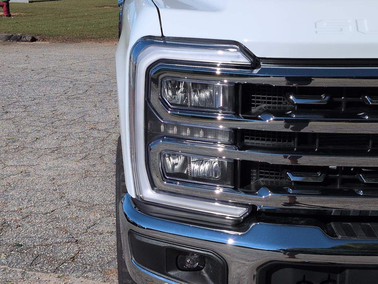 2027 Ford Super Duty F-350 SRW LARIAT Winder GA