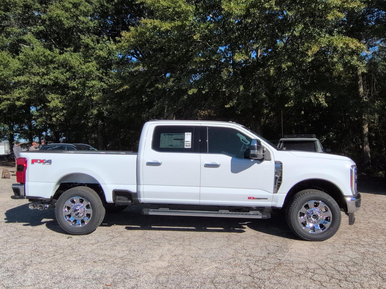 2027 Ford Super Duty F-350 SRW