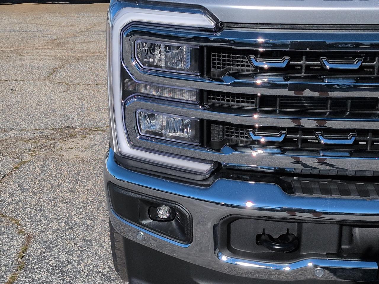 2027 Ford Super Duty F-350 SRW LARIAT Winder GA