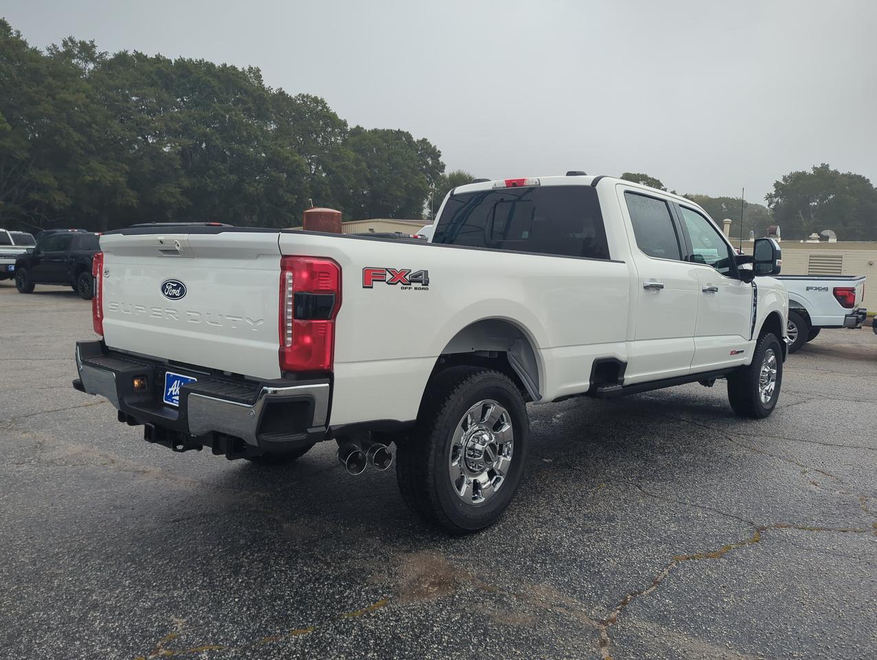 2027 Ford Super Duty F-350 SRW LARIAT Winder GA