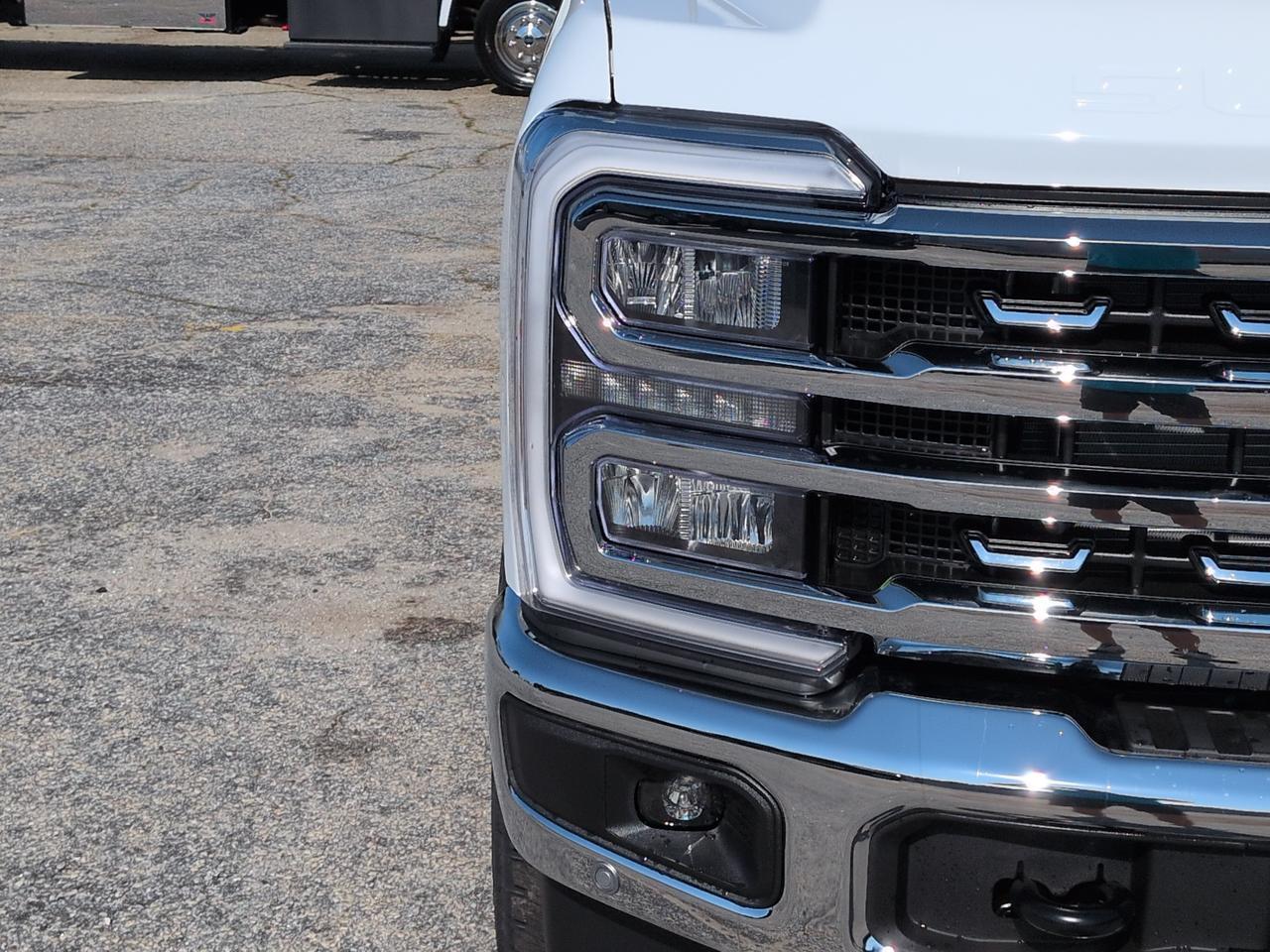 2027 Ford Super Duty F-350 SRW LARIAT Winder GA