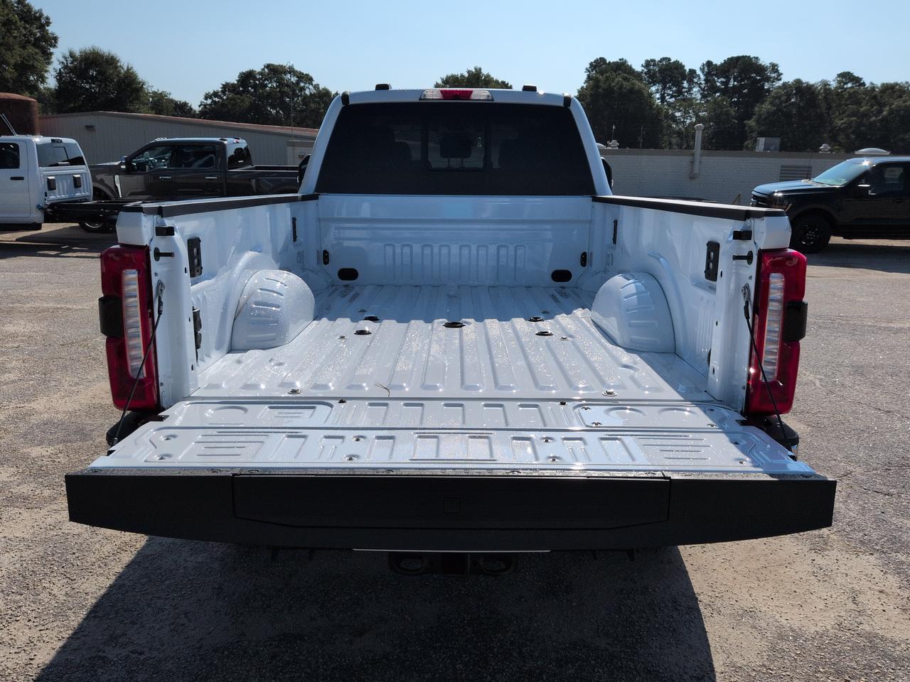 2027 Ford Super Duty F-350 SRW LARIAT Winder GA