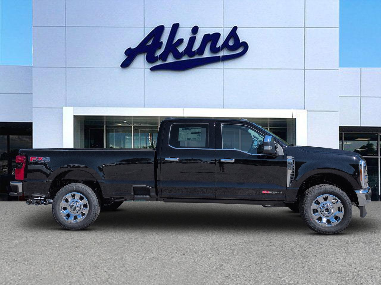 2027 Ford Super Duty F-350 SRW Lariat